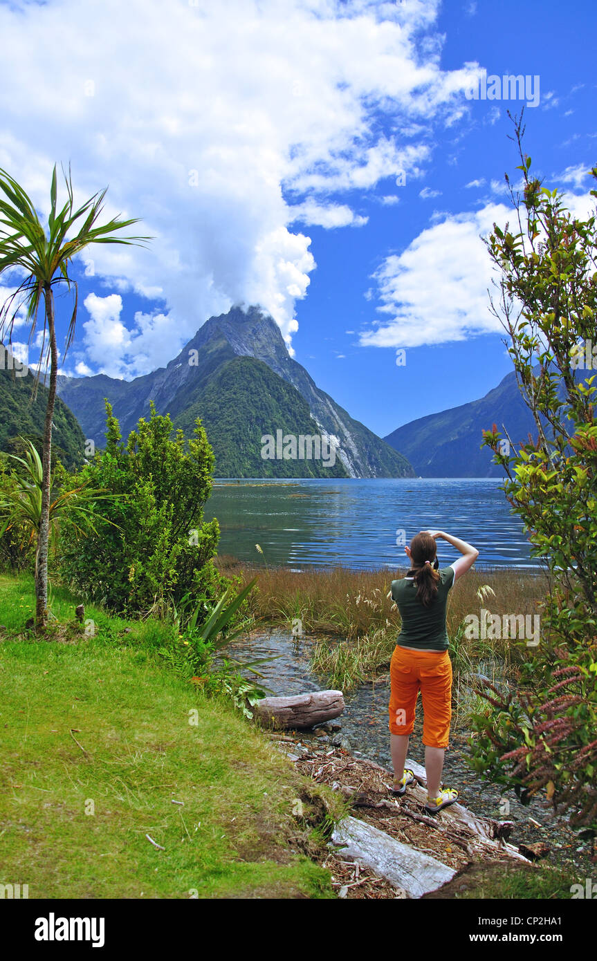 Mitre Peak, Milford Sound, Parco Nazionale di Fiordland Southland, Regione, Isola del Sud, Nuova Zelanda Foto Stock