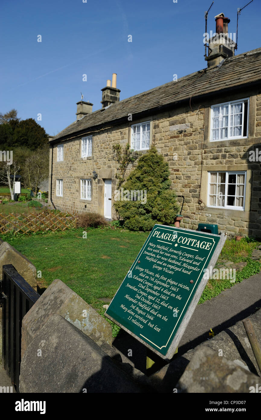 Peste cottage Eyam Derbyshire casa di Maria hadfield anticamente cooper. Inghilterra Regno Unito Foto Stock