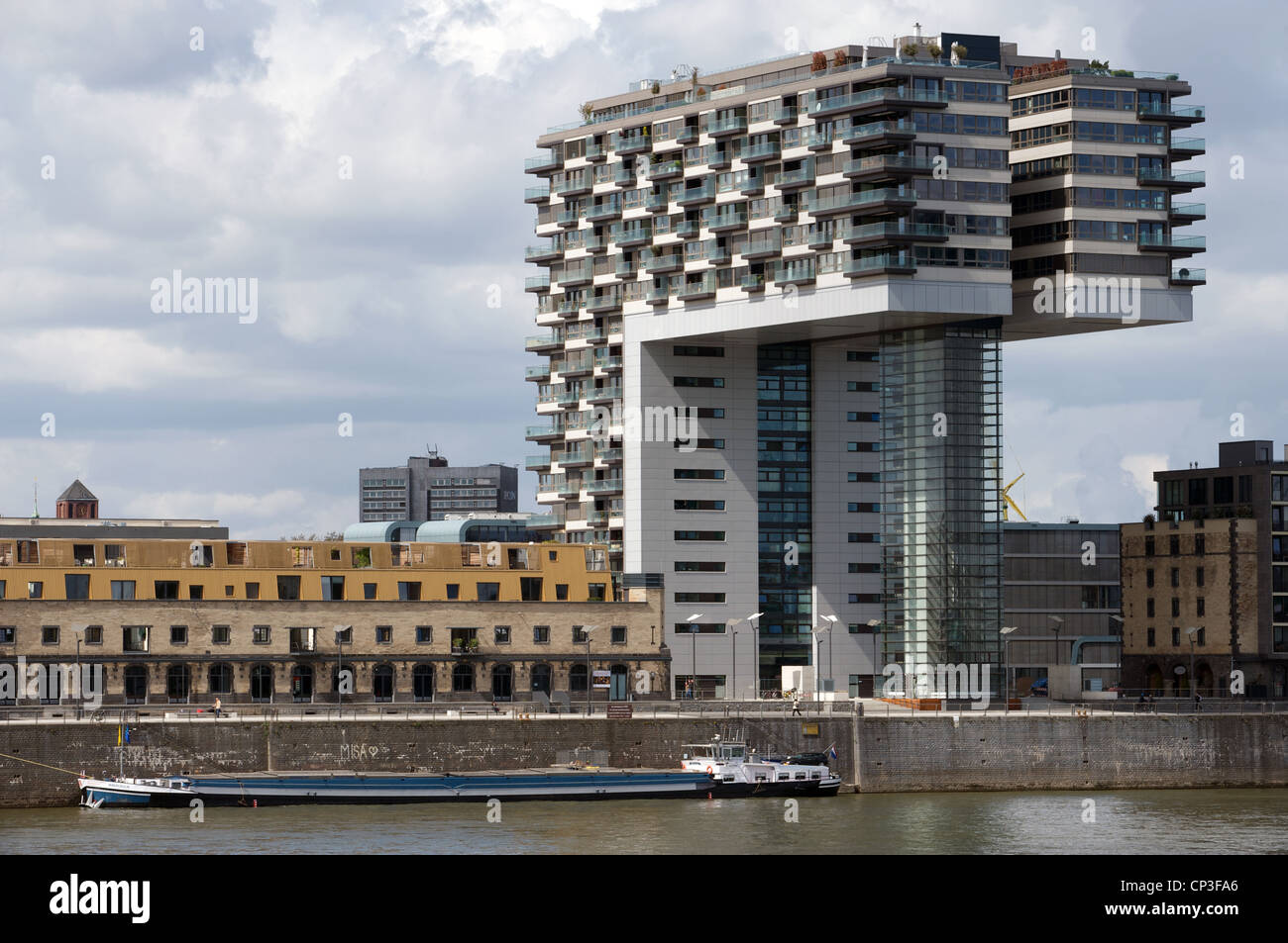 Prestiges appartamento residenziale blocco sapere come la casa di gru, Colonia Germania Foto Stock