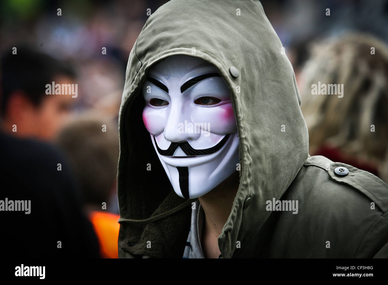 I dimostranti si riuniscono in Trafalgar Square durante il giorno di maggio celebrazioni a Londra, 01 maggio 2012. Foto Stock