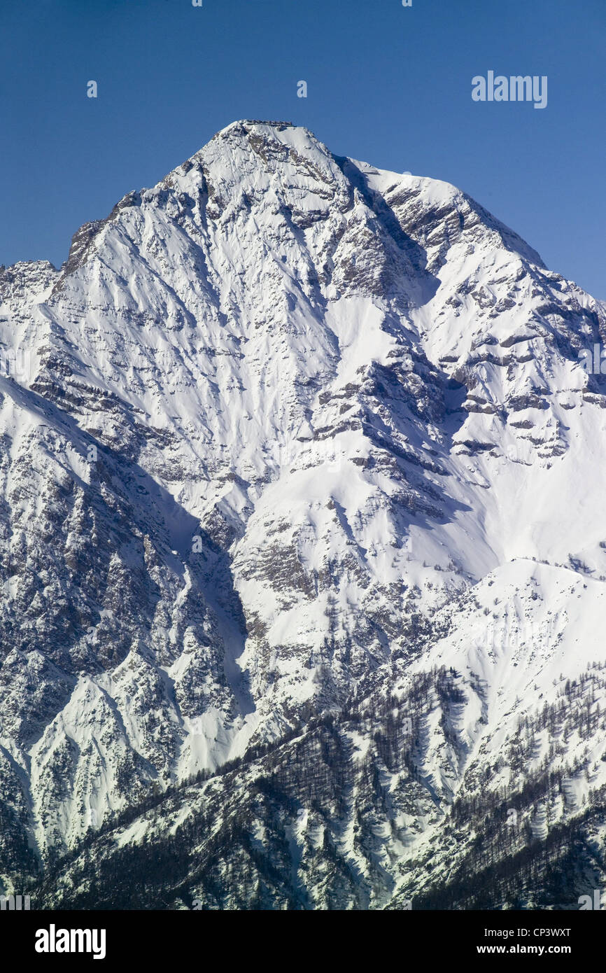 Piemonte - Sestriere (A) - Monte Chaberton (3,131 m) nella catena delle Hautes Alpes Foto Stock