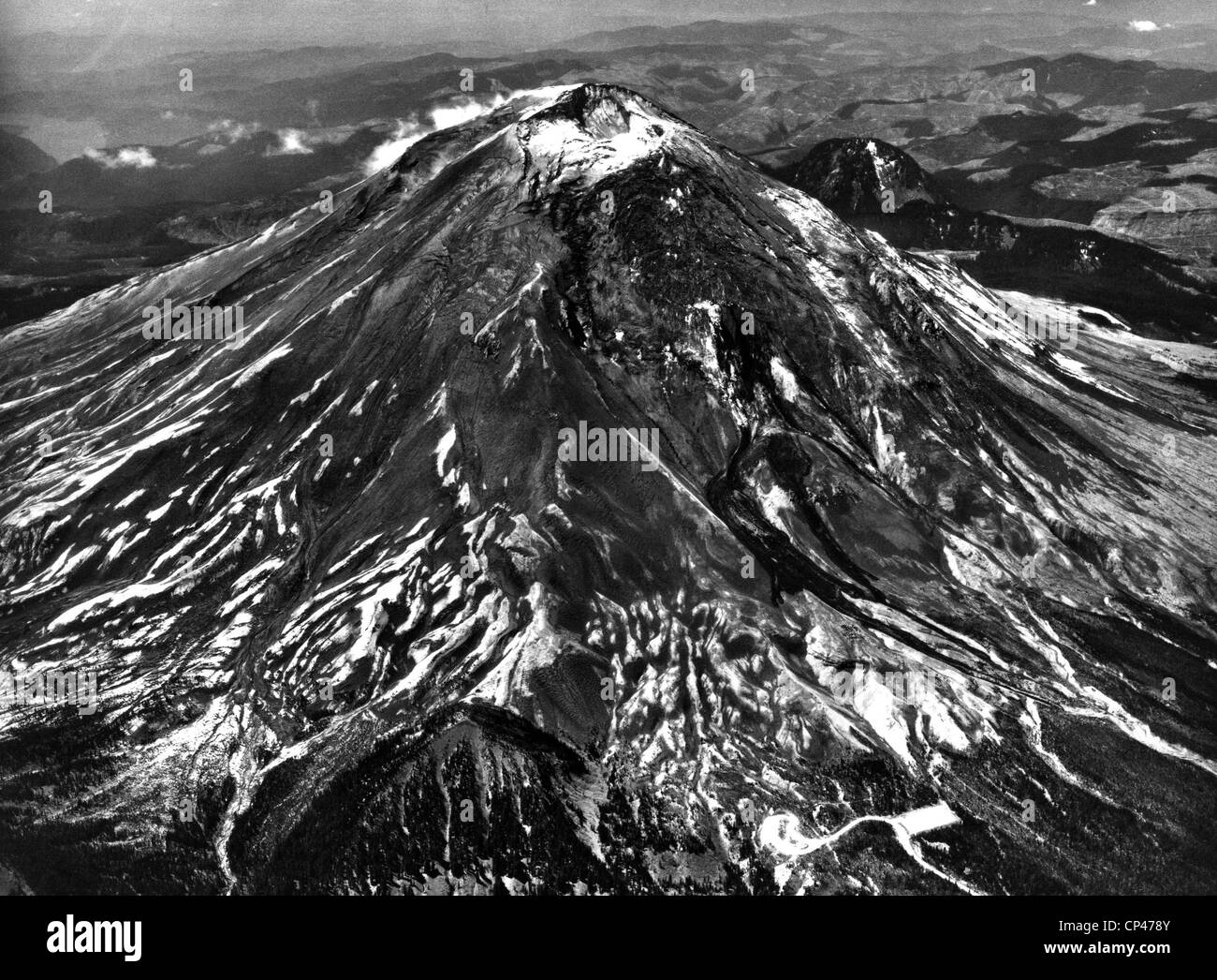 Il Monte Sant Helens nel Cascade Mountains dello stato di Washington. La sommità del vulcano perderebbe oltre 1 300 del suo piede 9677 Foto Stock