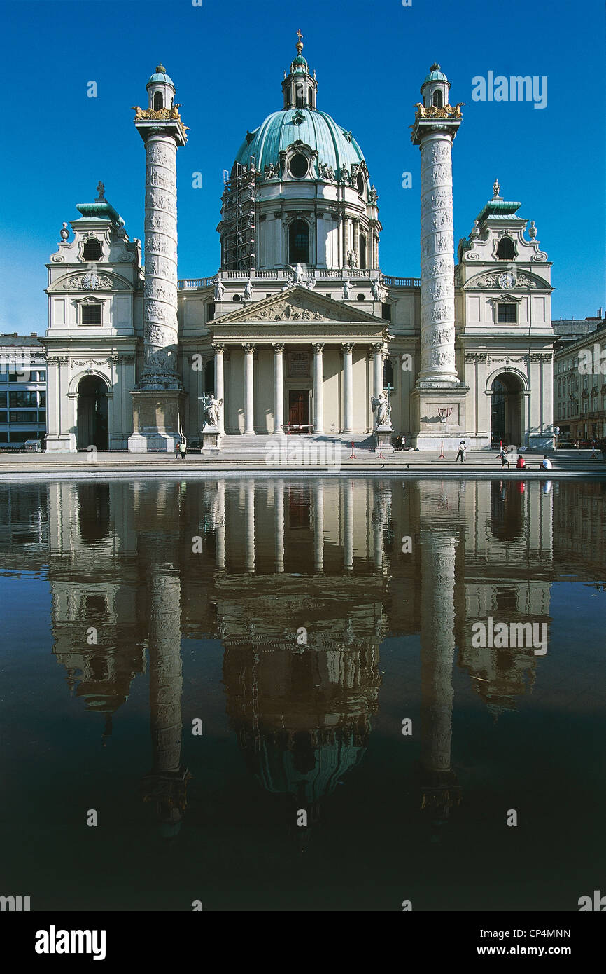Austria - Vienna, San Carlo Borromeo chiesa (Eglise San Carlo Borromeo). Foto Stock