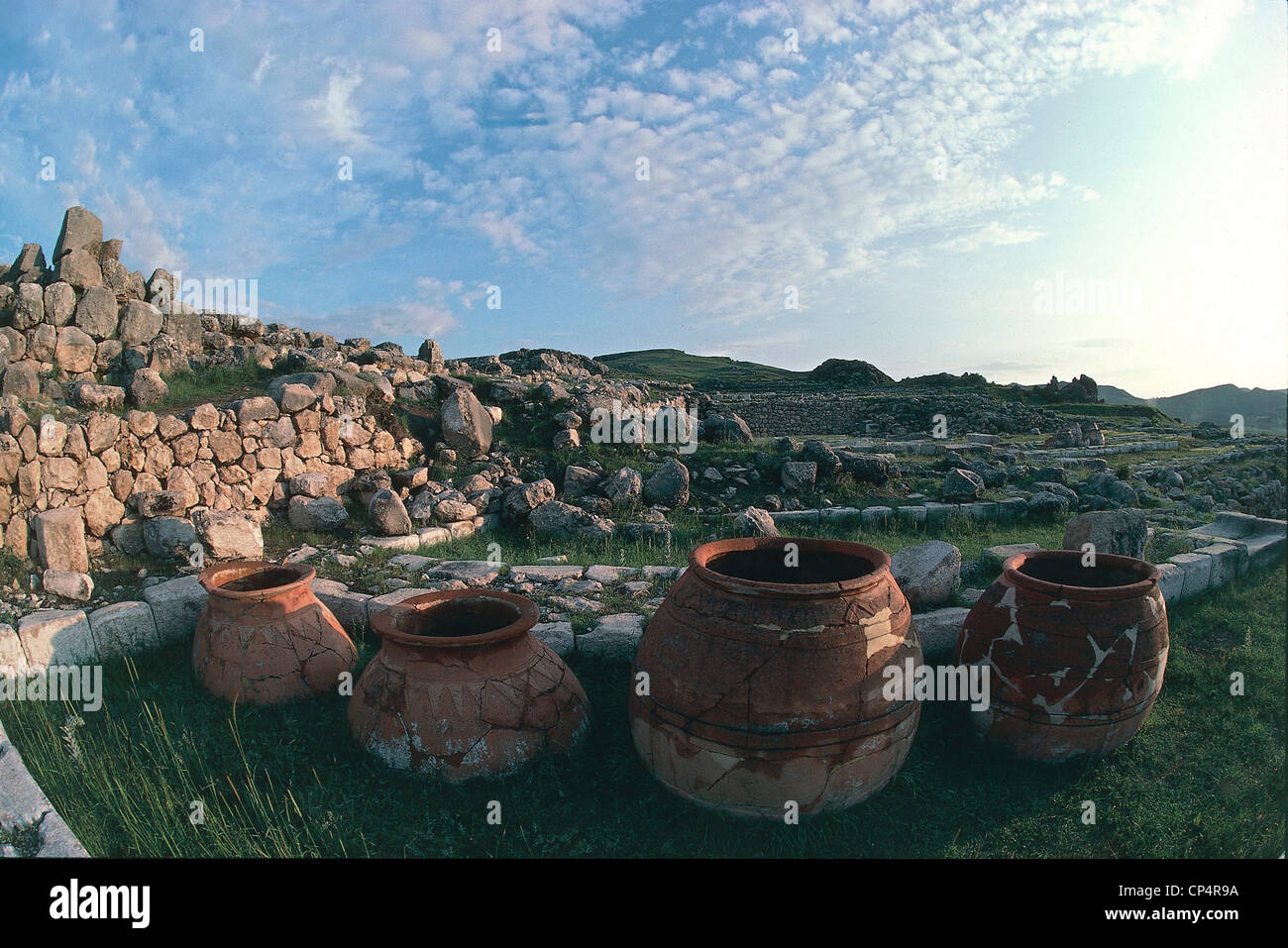 Turchia - Bogazkoy. Hattusa, Hittita site, bottiglie in stoccaggio (fine del quarto millennio BC-1700 BC) Foto Stock