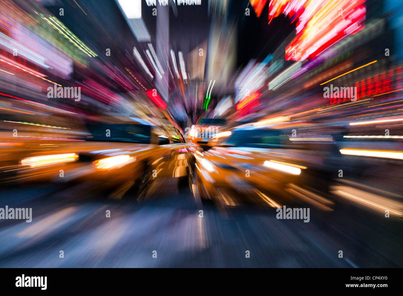 Accelerando i taxi di NYC Foto Stock