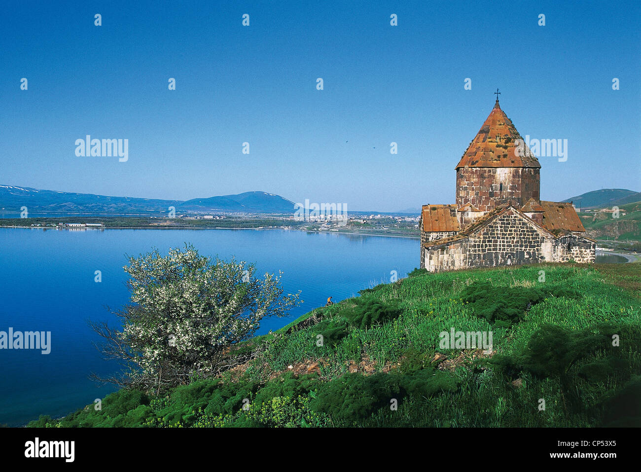 Armenia - Lago Sevan. Chiesa della Madre di Dio (1215-1255) Foto Stock