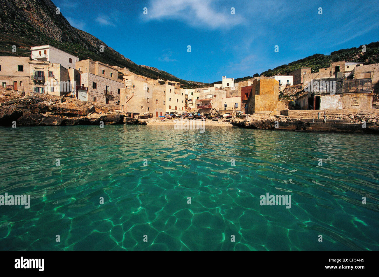 Isola di Sicilia Isole Egadi Levanzo Cala Dogana Foto Stock