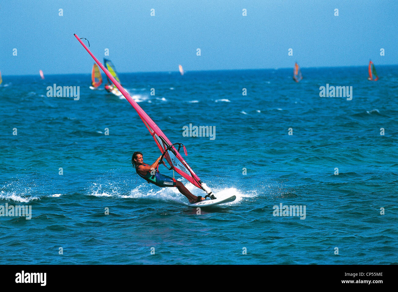 Spagna Isole Canarie Lanzarote Playa de Las Cucharas windsurf Foto Stock