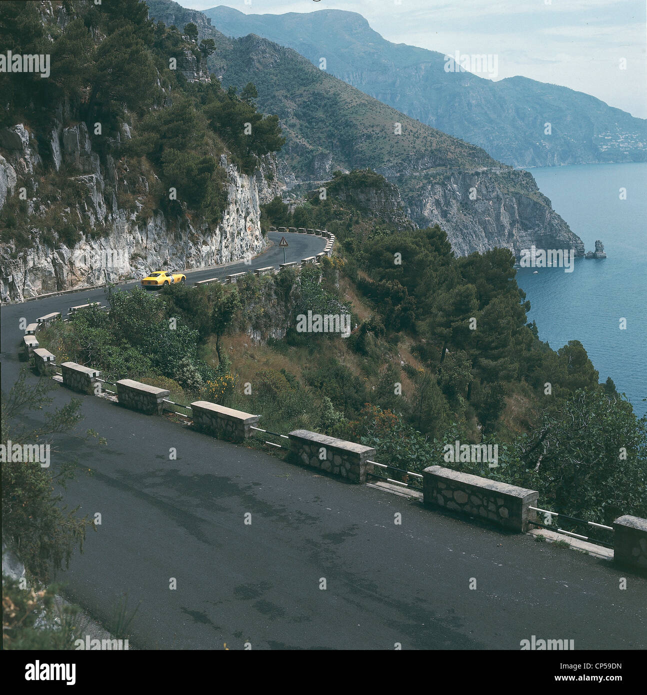 Campania - la strada costiera tra Punta Campanella e Positano (SA). Foto Stock