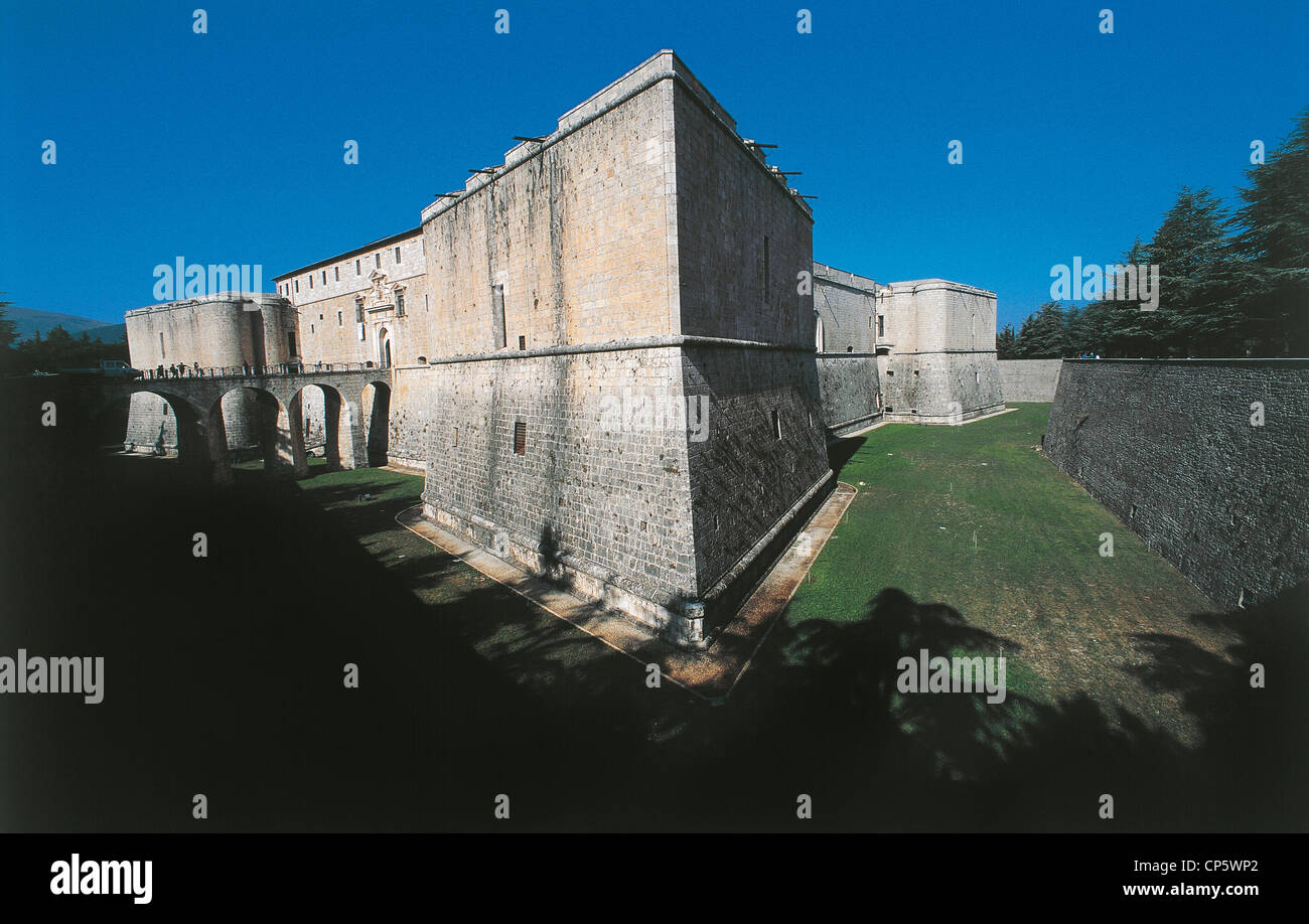 L'Aquila Abruzzo Castello Foto Stock