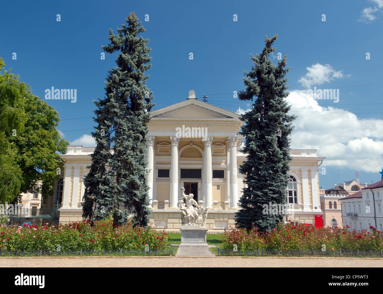 Gruppo scultoreo "Laocoön e dei suoi figli davanti alla facciata Odessa Museo Archeologico, Ucraina, Europa Foto Stock