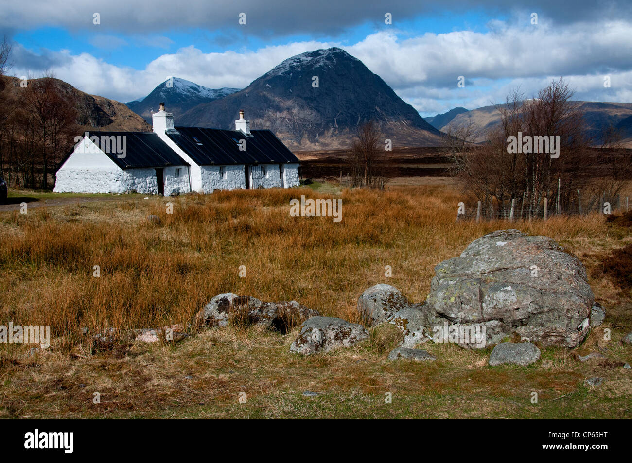 Un paesaggio di black rock cottage buachaille etive mor glencoe Scozia Scotland Foto Stock