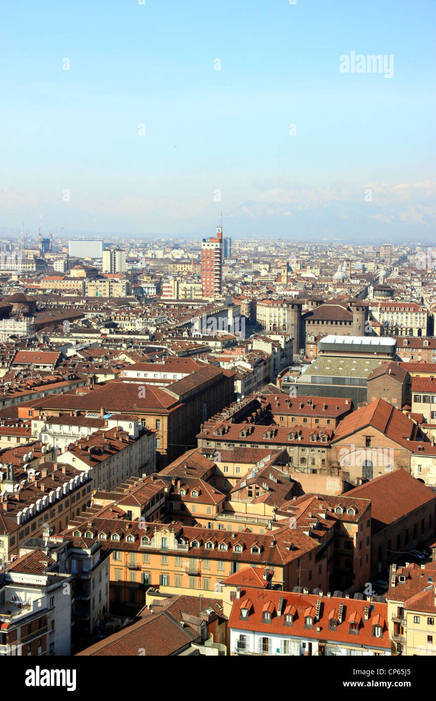 Una vista di Torino, Italia, dalla Mole Antonelliana Foto Stock