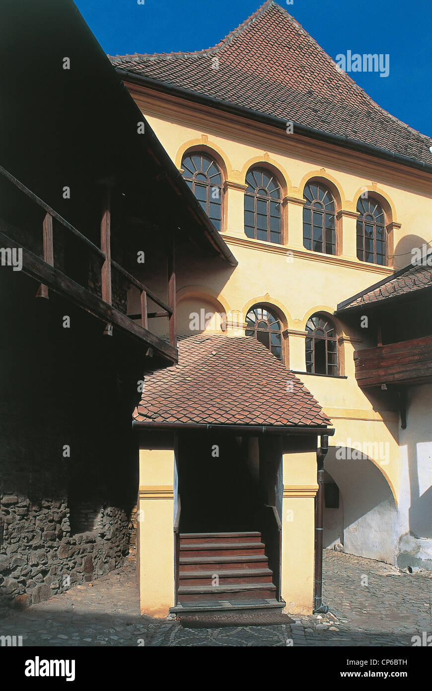 Romania - Prejmer. La chiesa fortificata, in stile tardo gotico del XIII secolo, circondato da un muro di 12 metri. Foto Stock