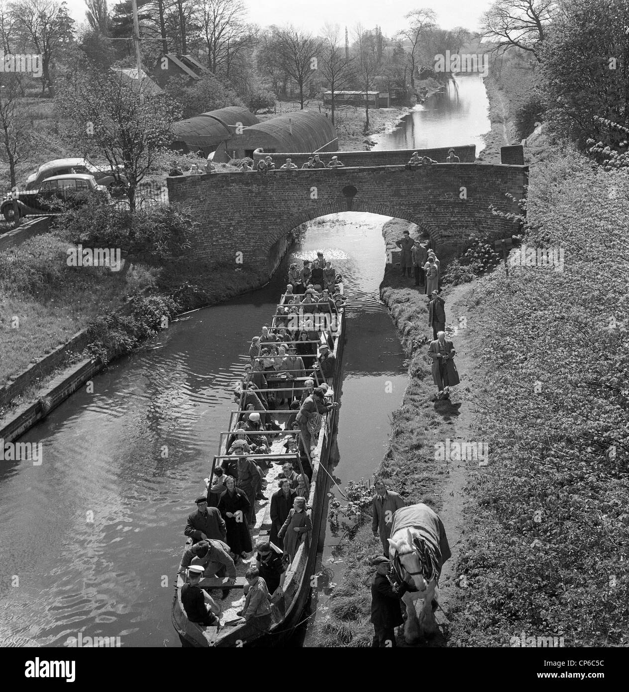 Newbridge Canal società cavallo e gita in barca 26/4/1959 Foto Stock