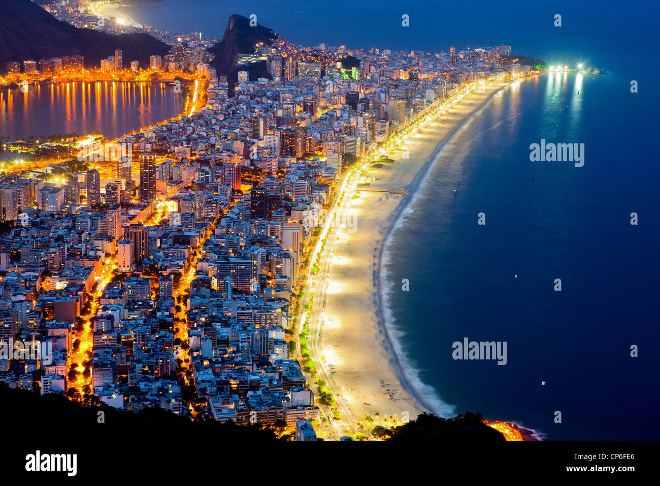 Quartieri di Leblon e Ipanema e le sue famose spiagge e di Rio de Janeiro in Brasile. Foto Stock
