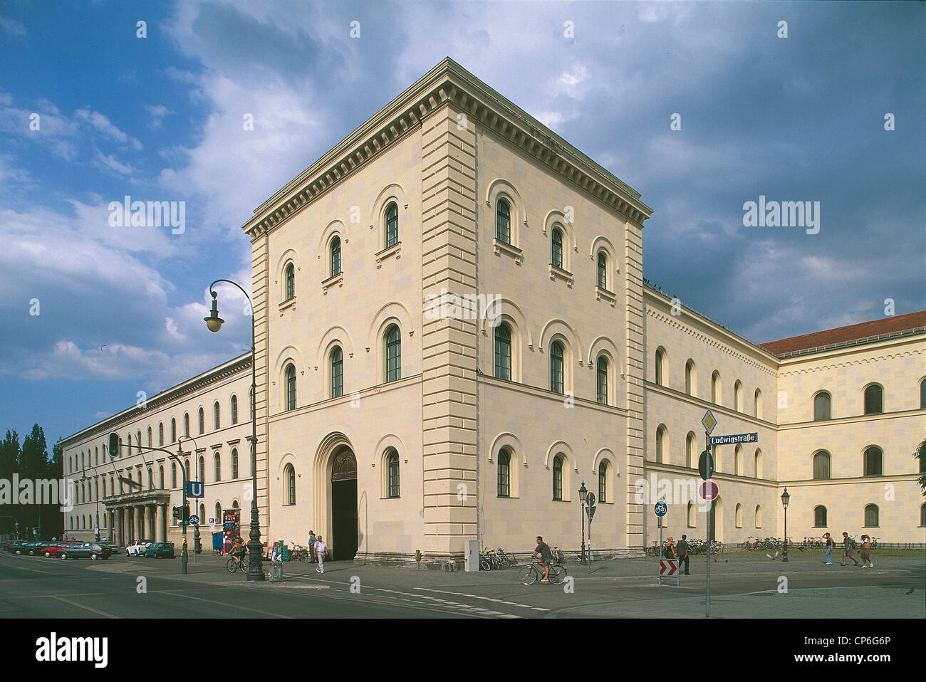 Germania - Baviera - MONACO. Università '1835-40, architetto F. von Gartner Foto Stock