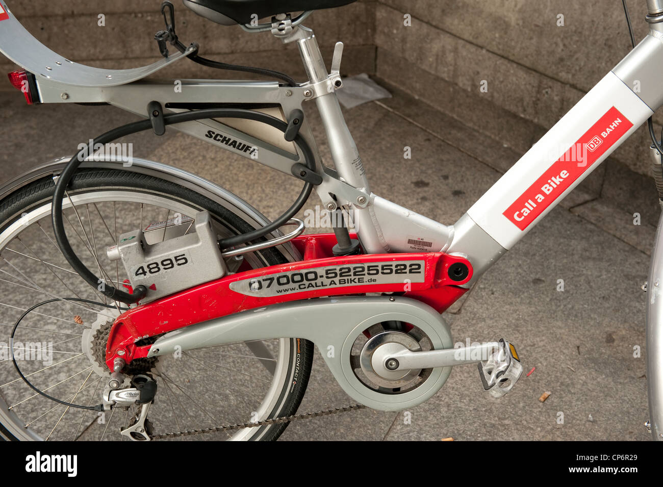 Bicicletta elettrica a noleggio Colonia Germania Europa UE Foto Stock