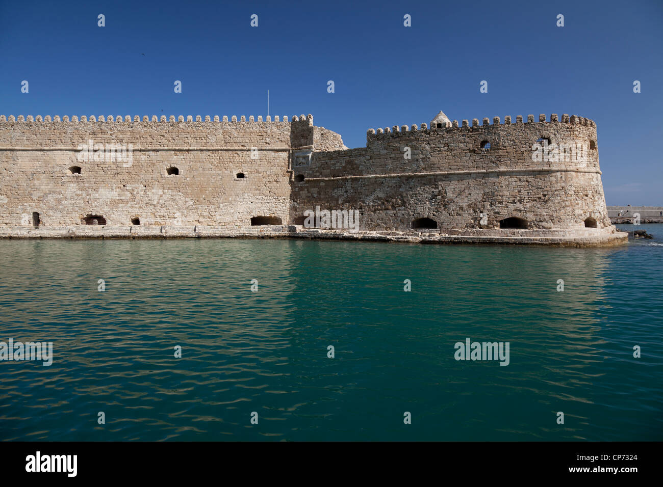 La fortezza veneziana di Rocca al Mare custodisce il porto interno di Heraklion, Creta, Grecia Foto Stock
