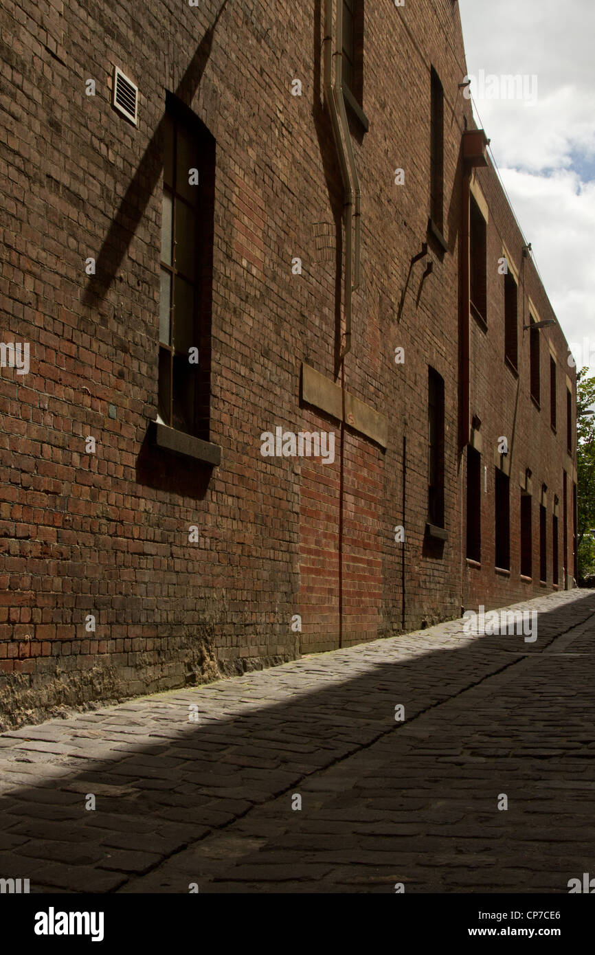 Melbourne, Australia - 01 Marzo 2012: questa corsia può essere trovato al di fuori di una delle piccole strade di Melbourne. Foto Stock