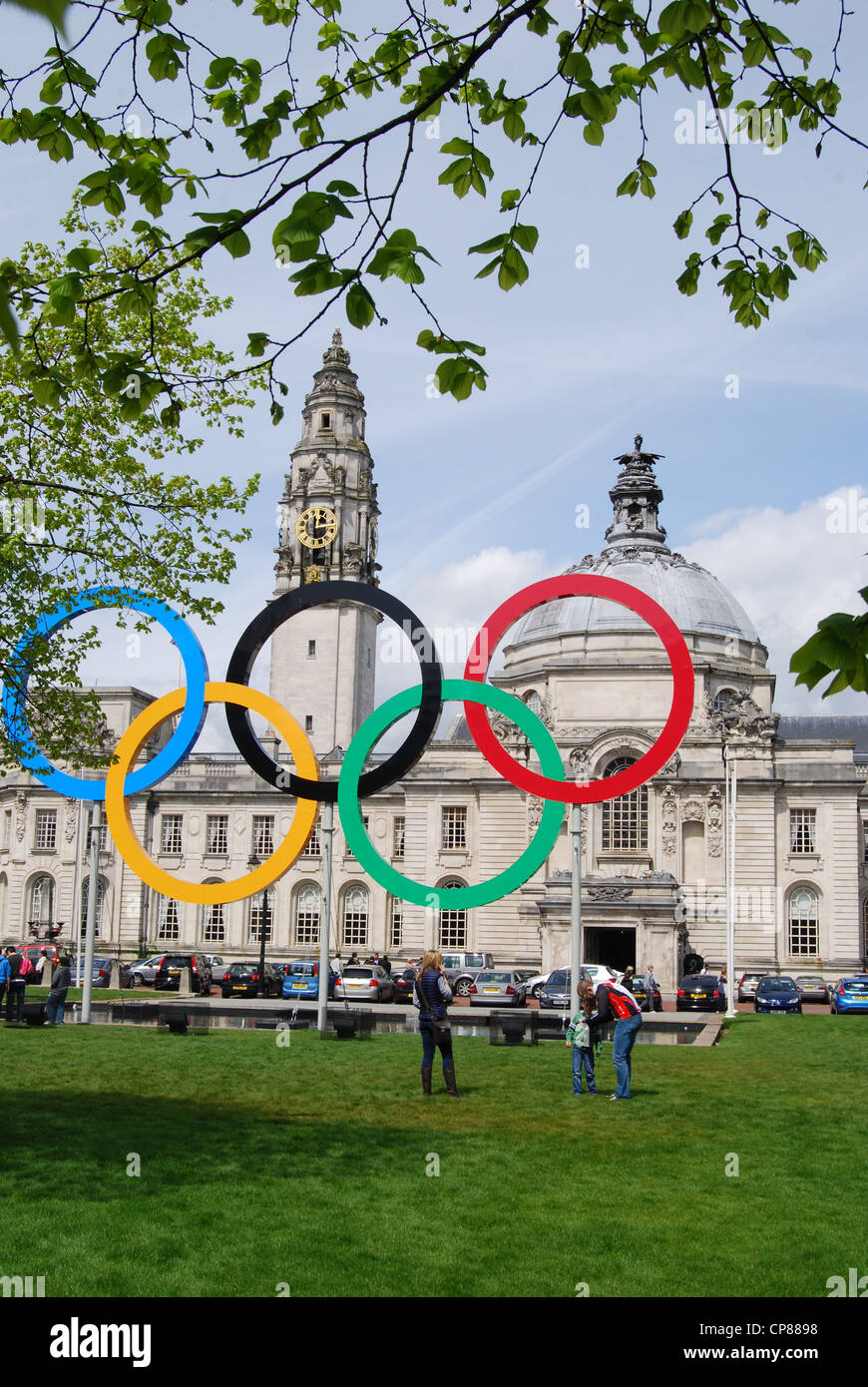 Anelli olimpici nel numero di Cardiff 3164 Foto Stock