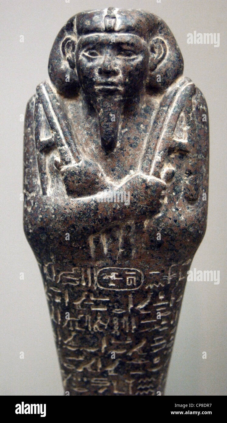 Shabti in granito del faraone Taharqa. 690-664 A.C. Xxv dinastia. Terzo Periodo Intermedio. Dalla Piramide 1 di Nuri. Foto Stock