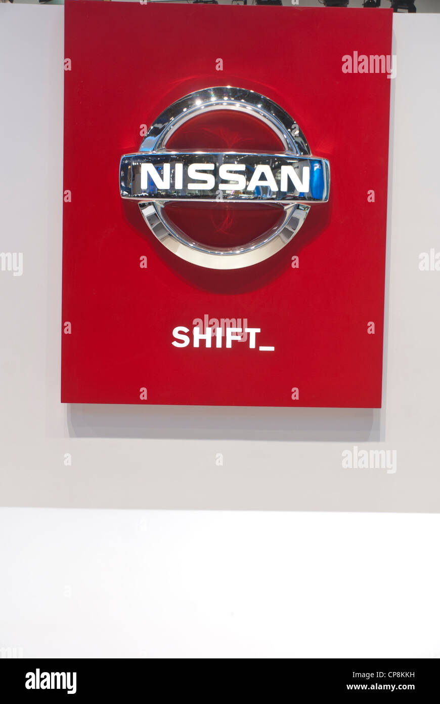 Logo Nissan nel 2012 Beijing International Automotive Exhibition Foto Stock