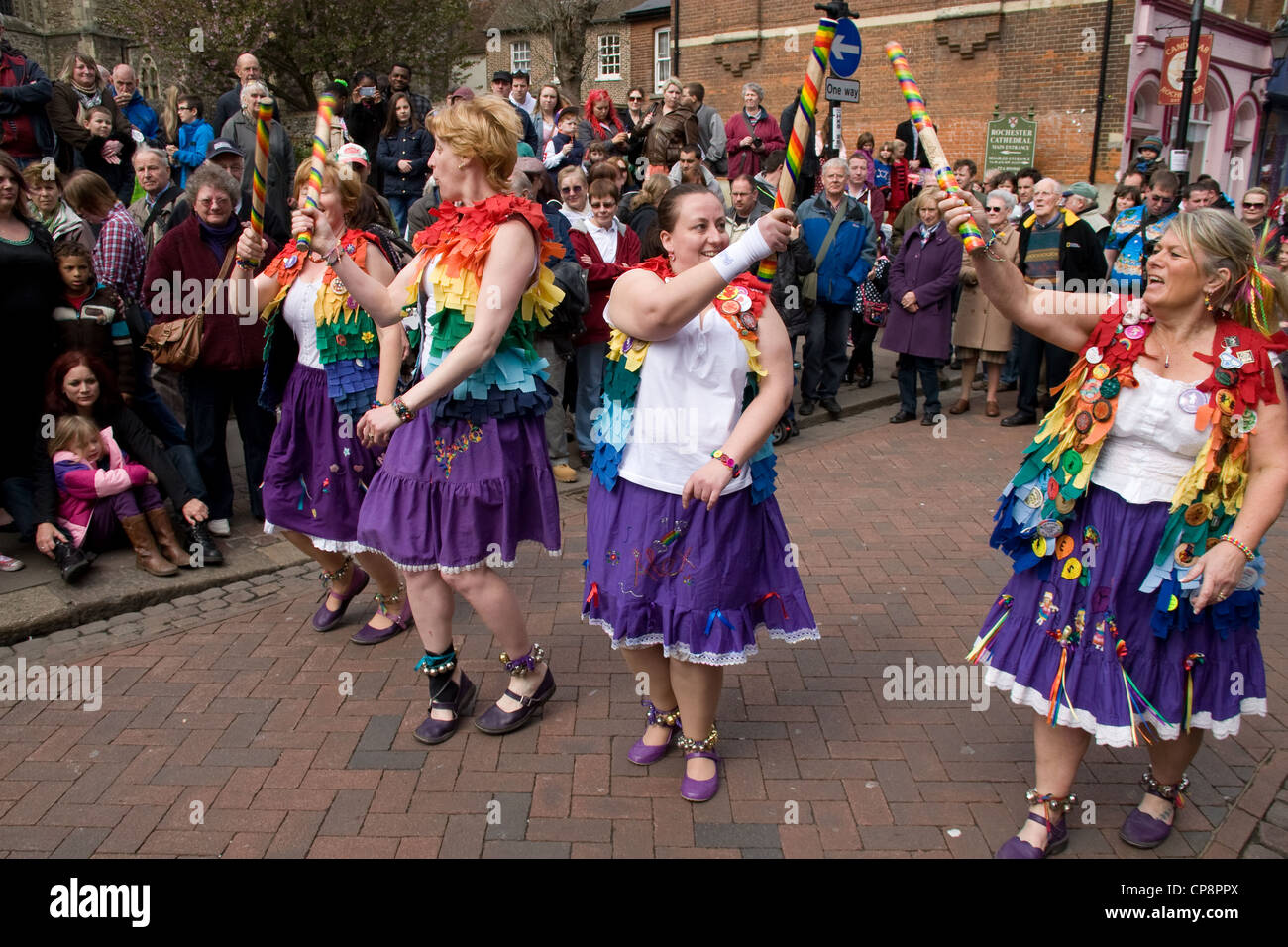 Spazza Morris Dance Festival Annuale Rochester Kent England Regno Unito Foto Stock