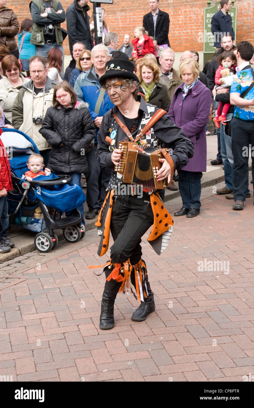 Spazza Morris Dance Festival Annuale Rochester Kent England Regno Unito Foto Stock
