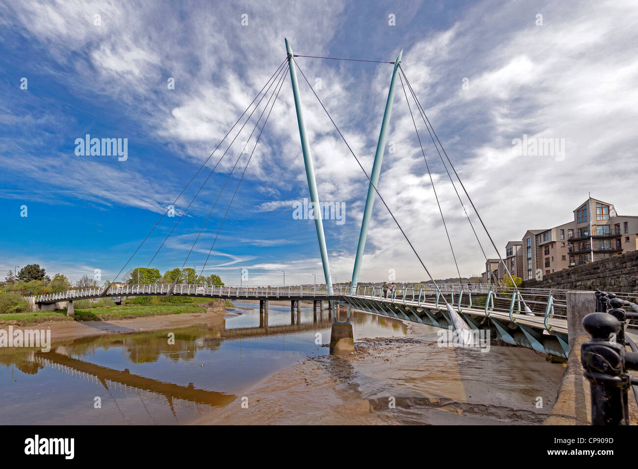 Lancaster. Fiume Lune. Millennium Bridge. Foto Stock