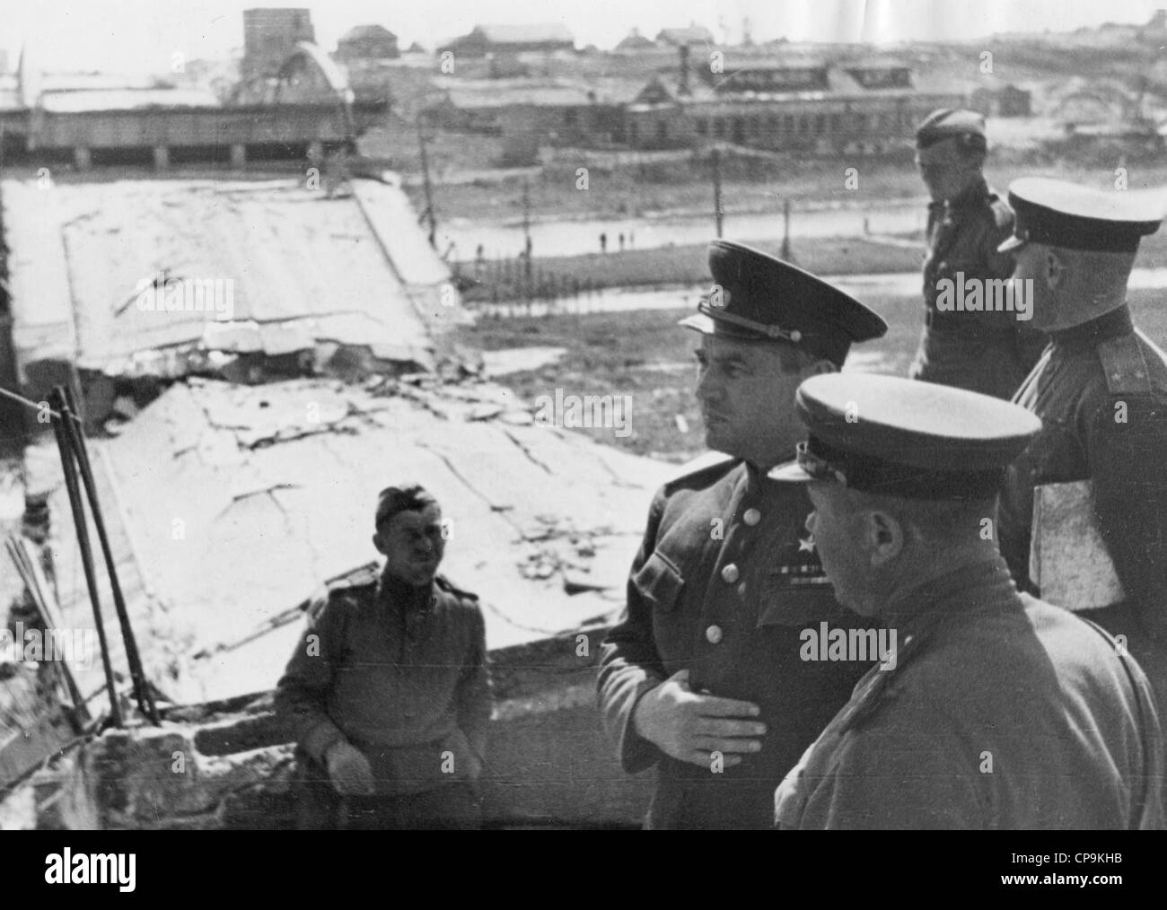 IVAN CHERNYAKHOVSKY (1906-1945) dell'esercito sovietico generale sul terzo fronte bielorusso nel giugno 1944 Foto Stock