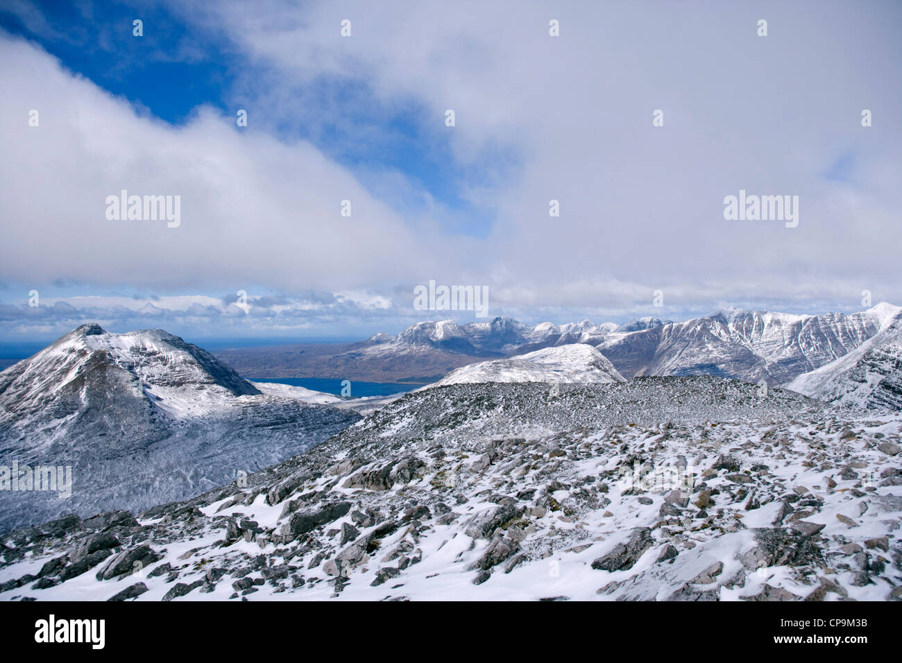 Il Corbett beinn damh in Torridon, visto da un Ruadh-stac. Foto Stock