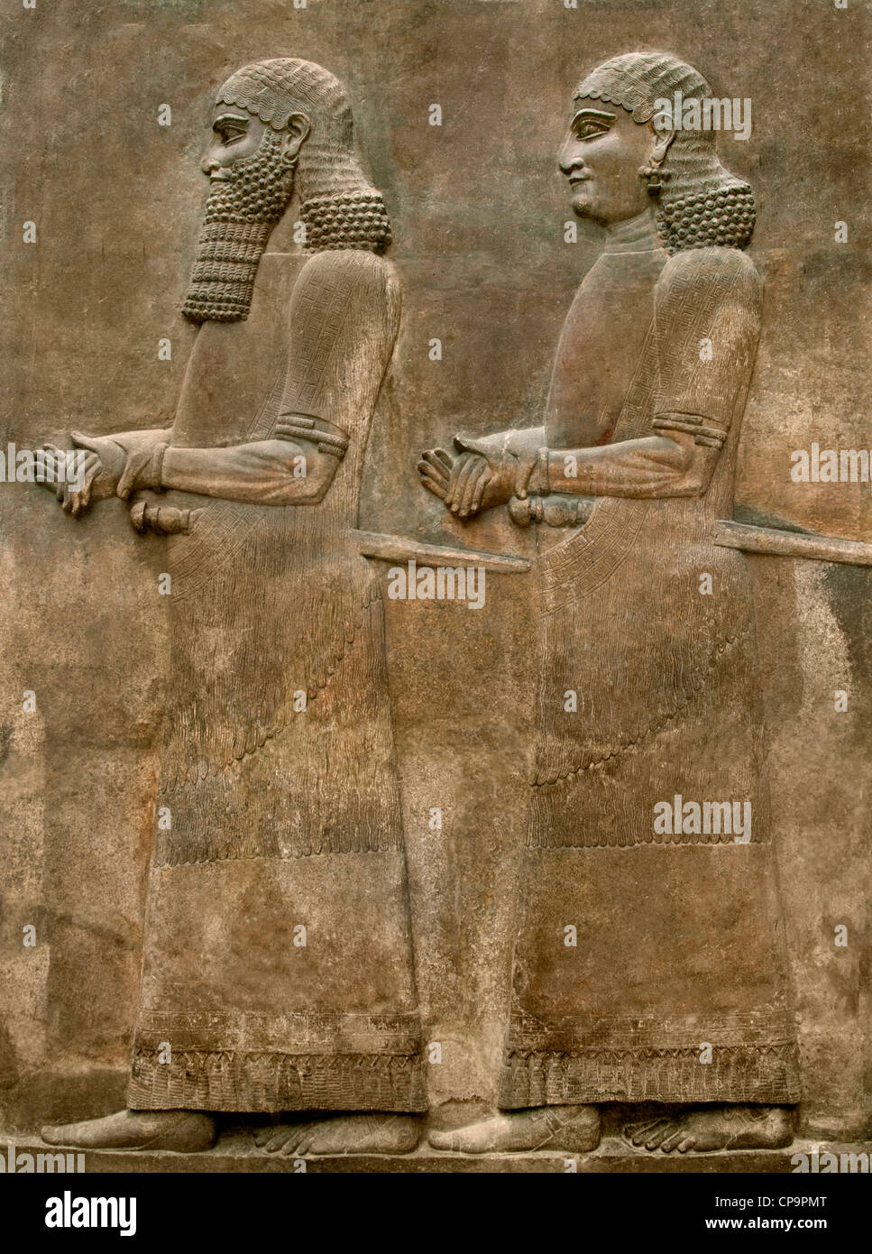 Due funzionari neo palazzo Assiro di Sargon II 721-705 BC Khorsabad antica Dur Sharrukin Assiria Iraq Foto Stock