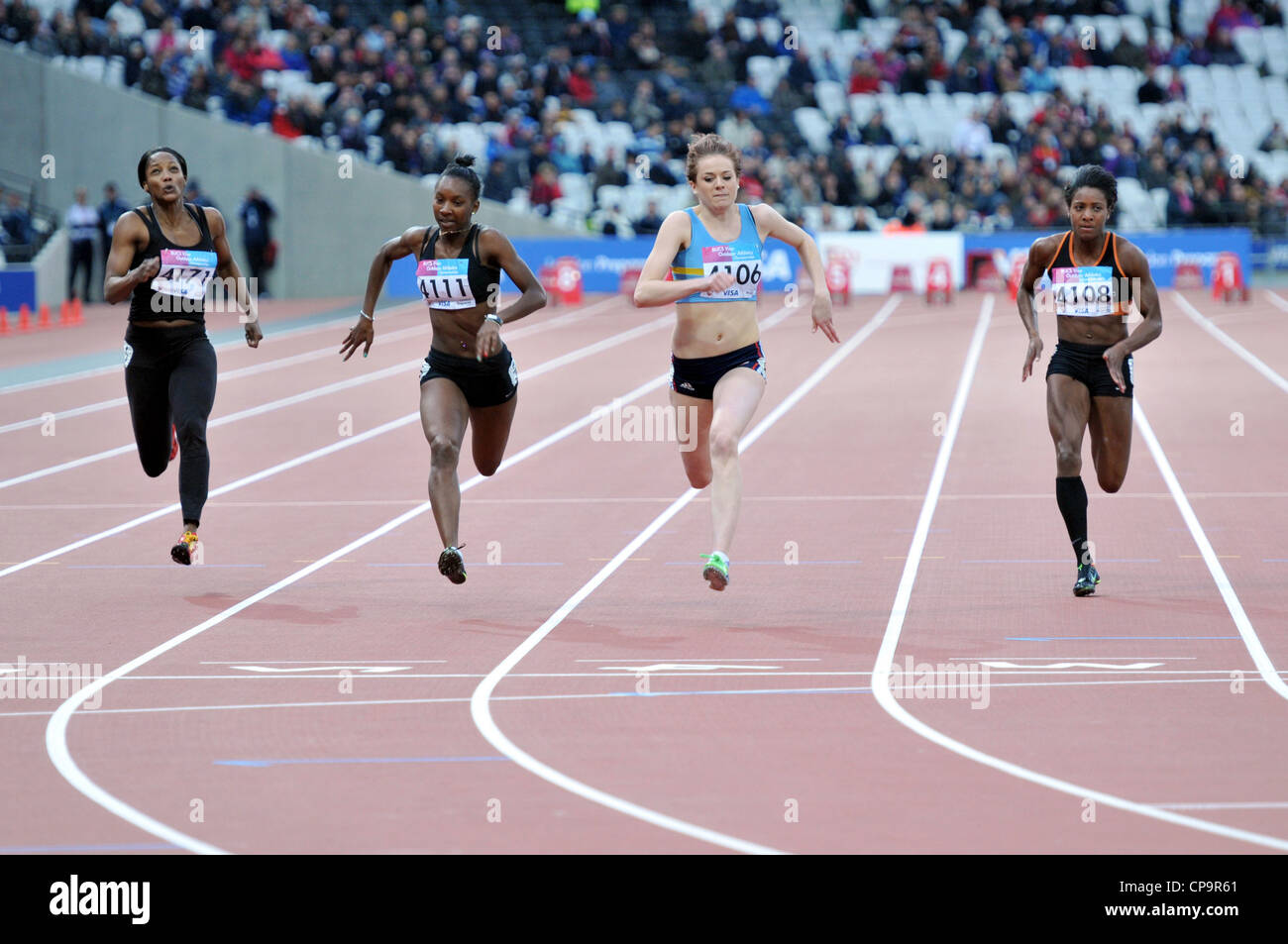 OLYMPIC 2012 Athletics Stadium, LONDRA, REGNO UNITO. Womens 100m al London Test-Event, BUCS VISA Atletica 05 Maggio 2012 Foto Stock