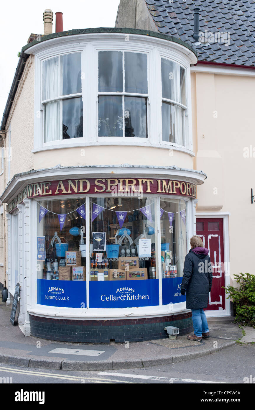 Adnams brewery Wine and Spirit shop Southwold Suffolk REGNO UNITO Foto Stock