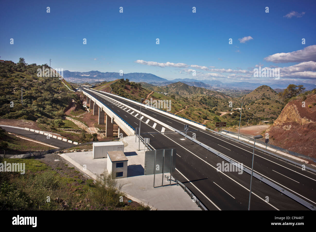 Nuova autostrada AUTOPISTA malaga costa del sol Spagna meridionale della penisola iberica ANDALUCIA vacanze sole BUONE CONDIZIONI METEOROLOGICHE Foto Stock
