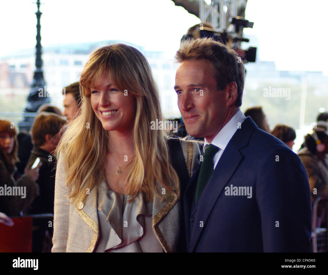 Ben Fogle e moglie Marina frequentare il Regno Unito Premiere di gatti africani al BFI, Londra Southbank Foto Stock