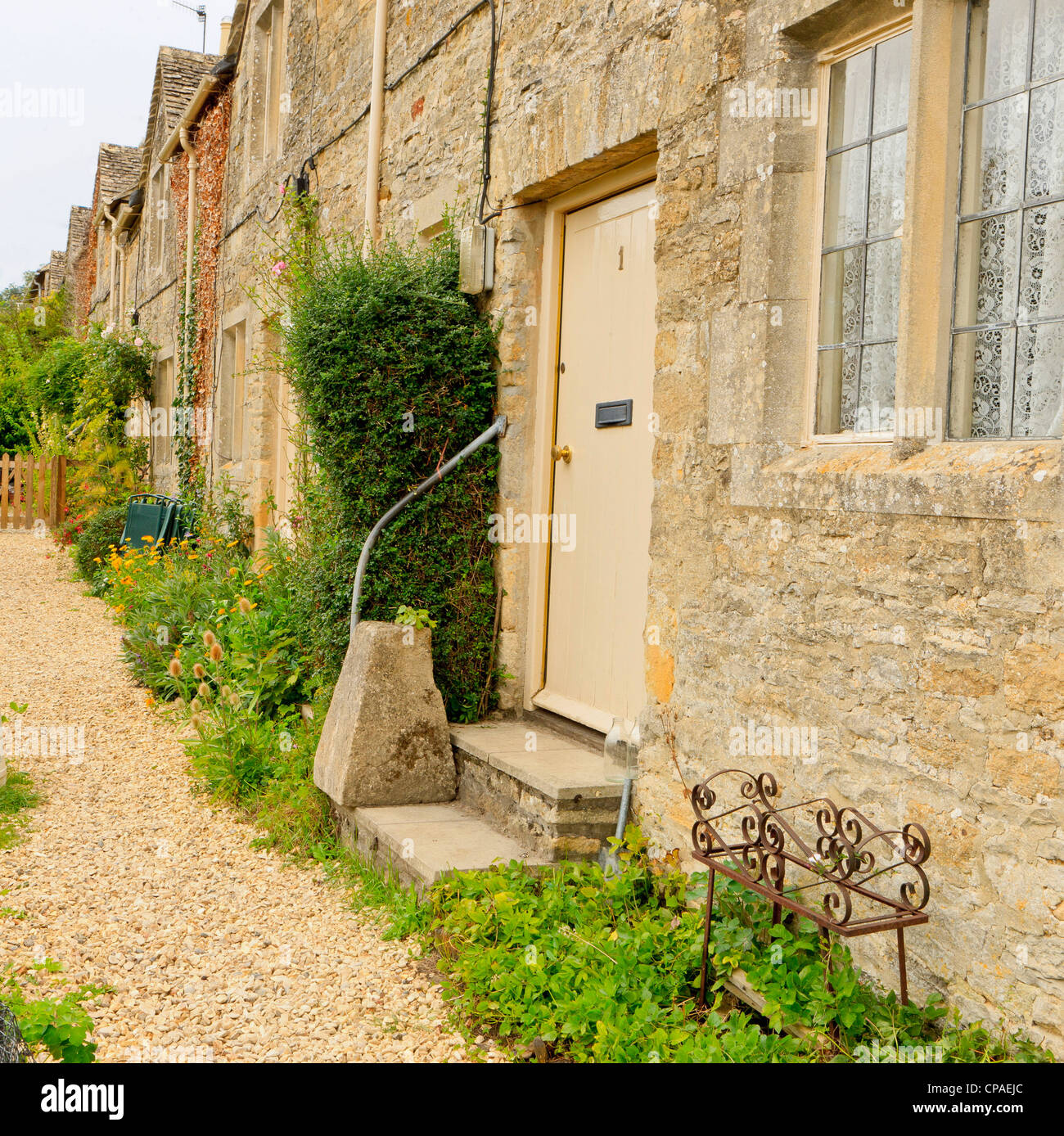 Case di città in Lower Slaughter. Cotswolds in Inghilterra sudoccidentale è designato come un AONB Foto Stock