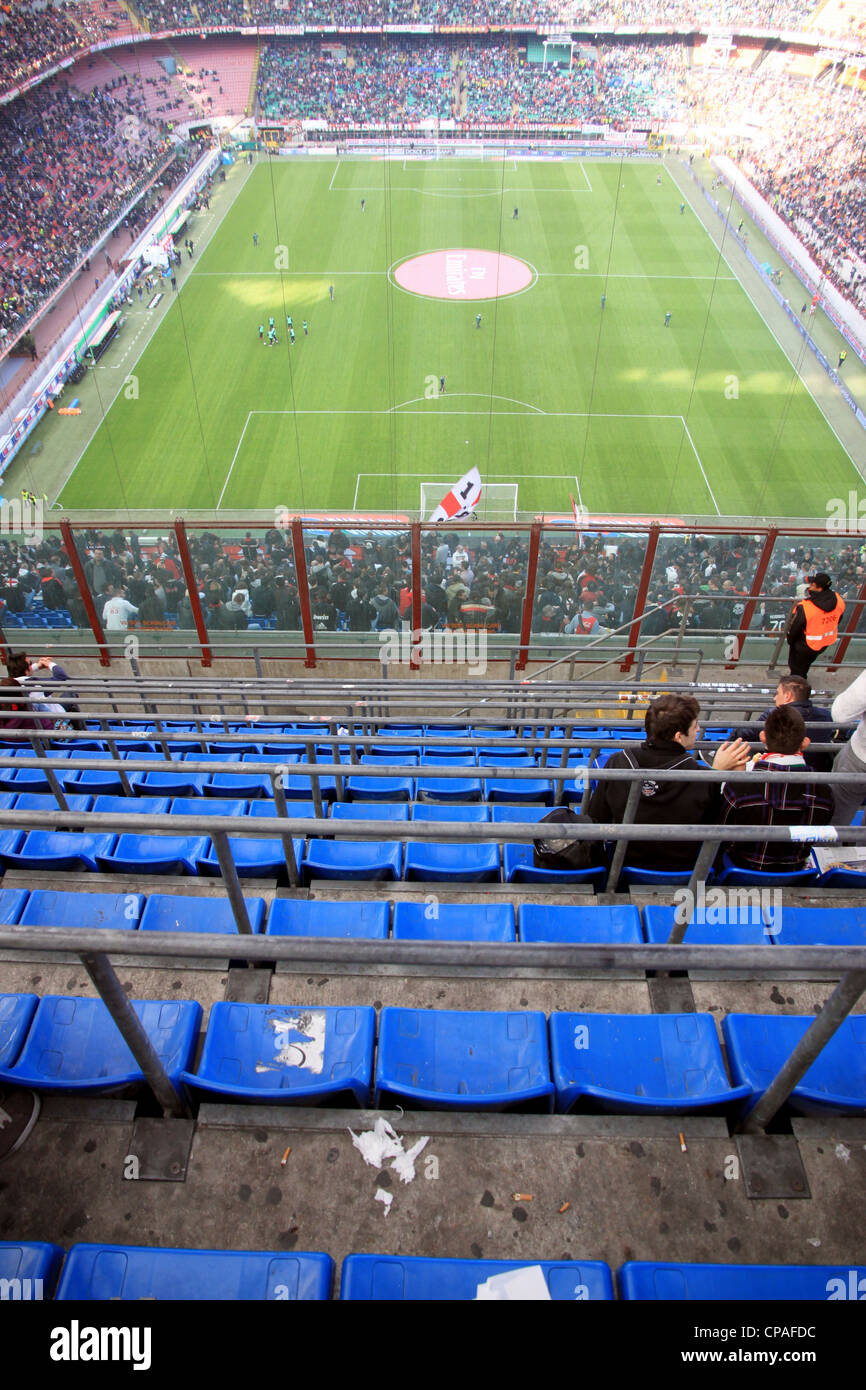 Lo stadio di San Siro durante un AC Milan partita di calcio Foto Stock