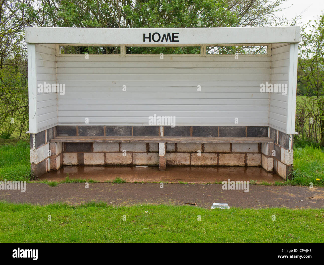 Home team scavato a livello locale campo di calcio Foto Stock