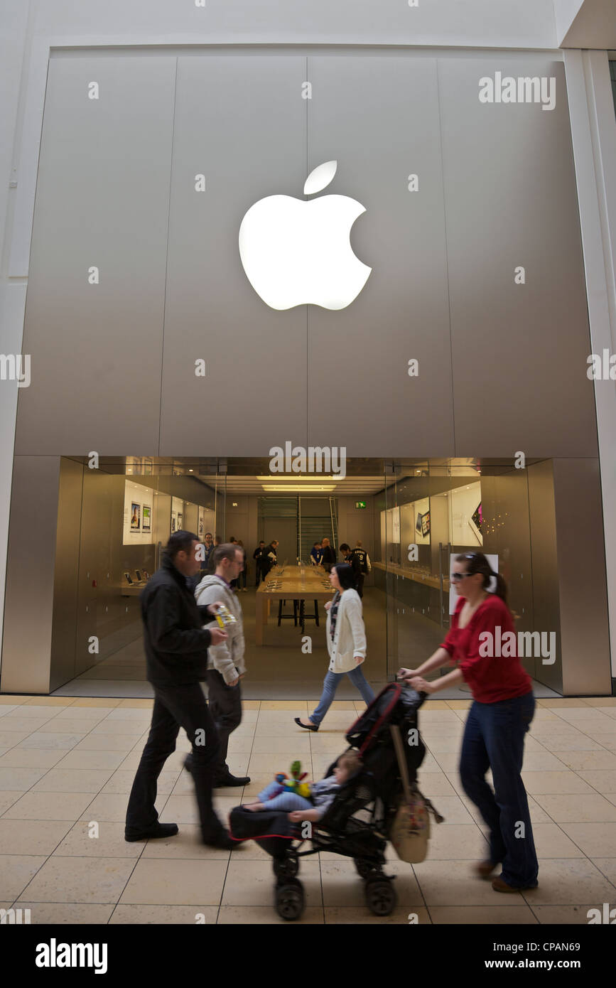 L'Apple store a Milton Keynes, Inghilterra Foto Stock