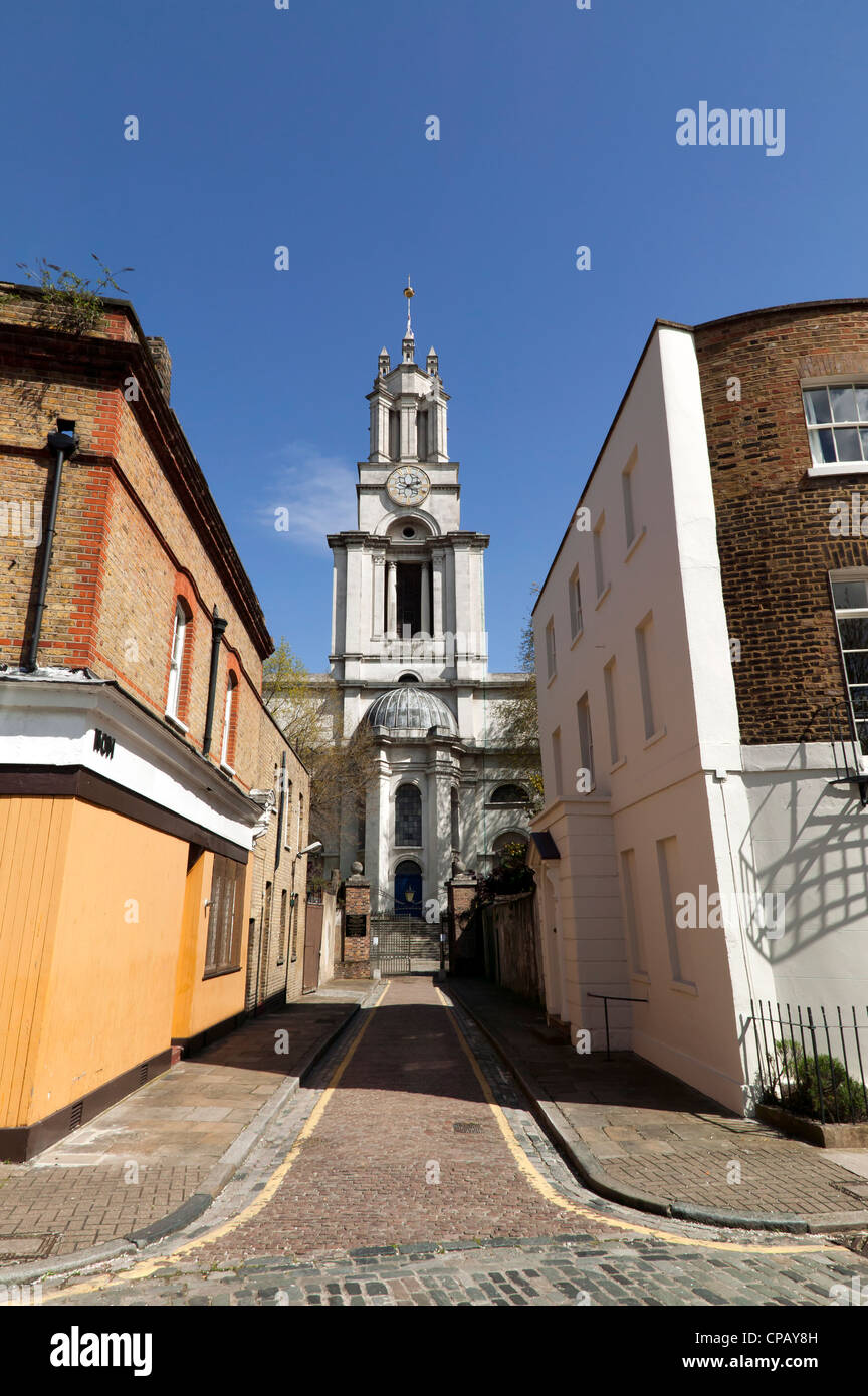 Il West elevazione della St Anne's Chiesa, Limehouse. Foto Stock