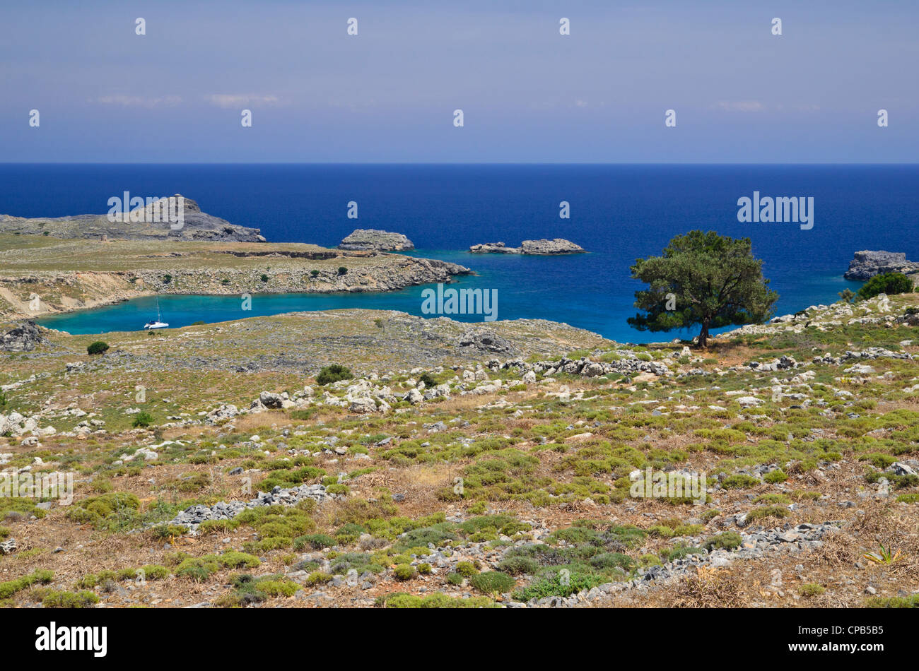 Isola greca costa, Lindos, l' Isola di Rodi, Grecia Foto Stock