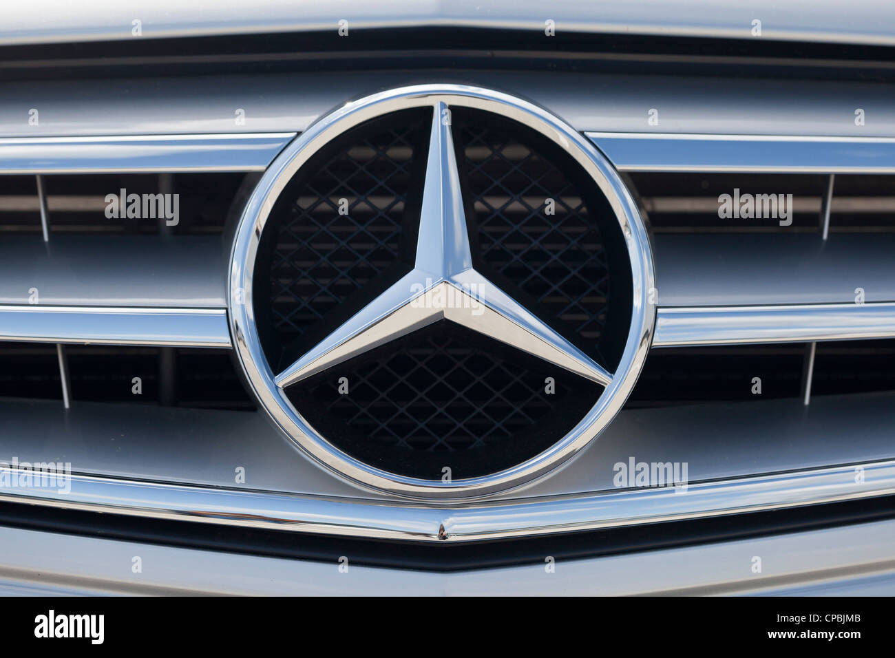 Mercedes-Benz copertura del radiatore con la Mercedes-Benz star Foto Stock