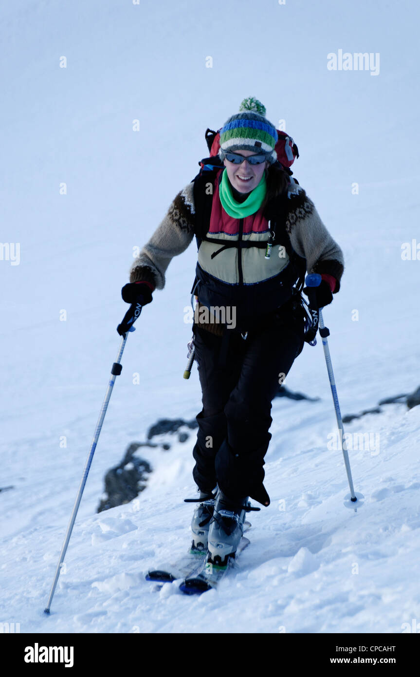 Sci alpinismo nel Vallese Centrale Svizzera Foto Stock