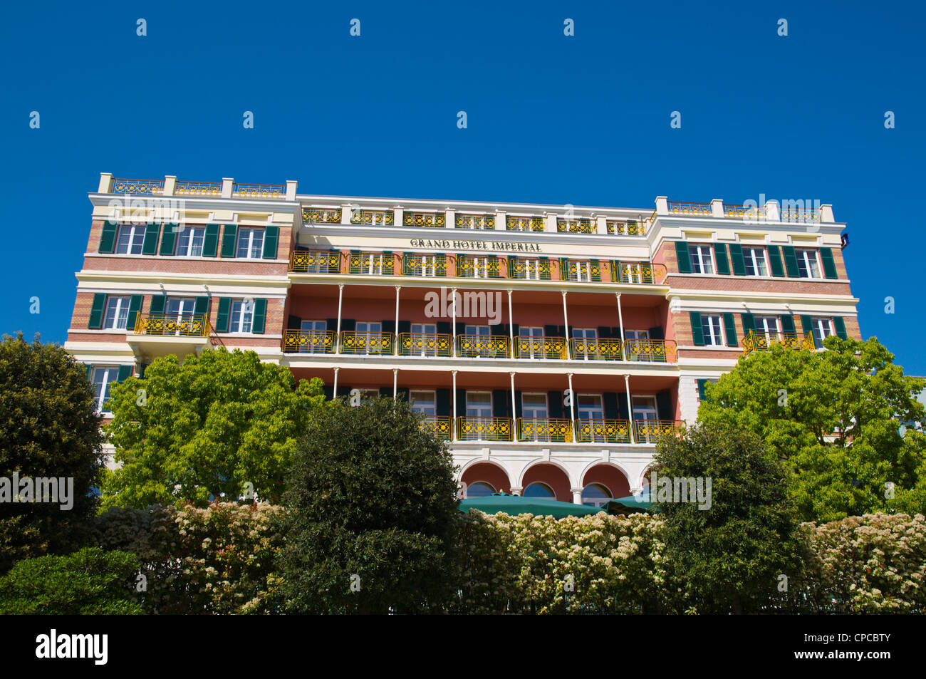 Grand Hotel Imperial al di fuori del centro storico della città di Dubrovnik Dalmazia Croazia Europa Foto Stock