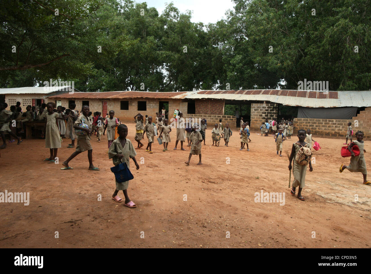 La scuola primaria in Africa, Hevie, Benin, Africa occidentale, Africa Foto Stock