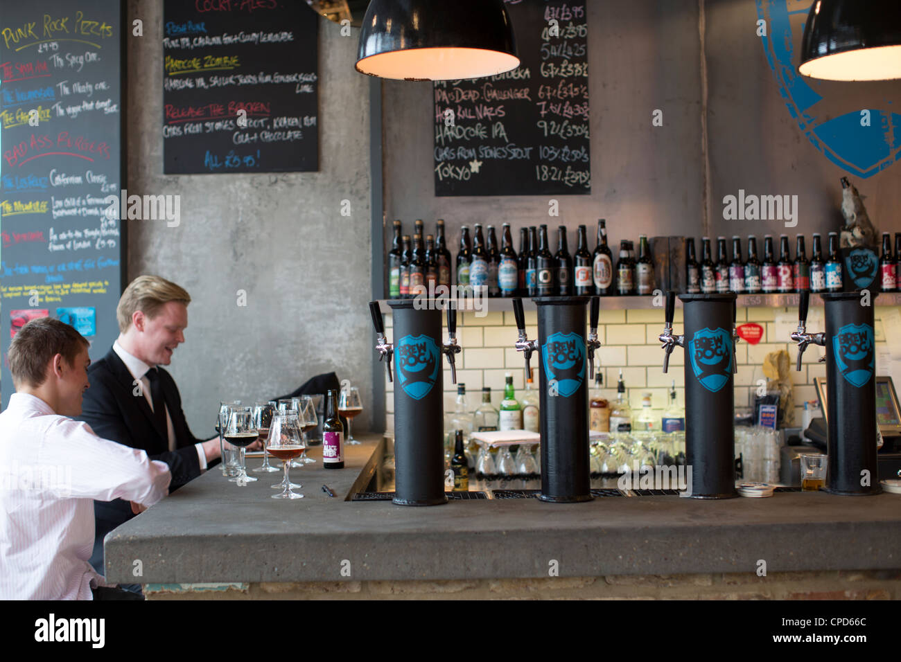 Brew dog Bar Camden Londra Inghilterra REGNO UNITO Foto Stock