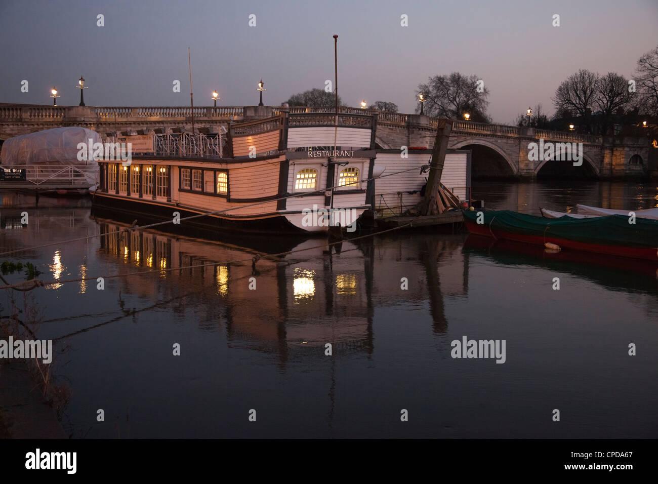 La barca- Ristorante e bar,Richmond Upon Thames,Surrey, Inghilterra Foto Stock
