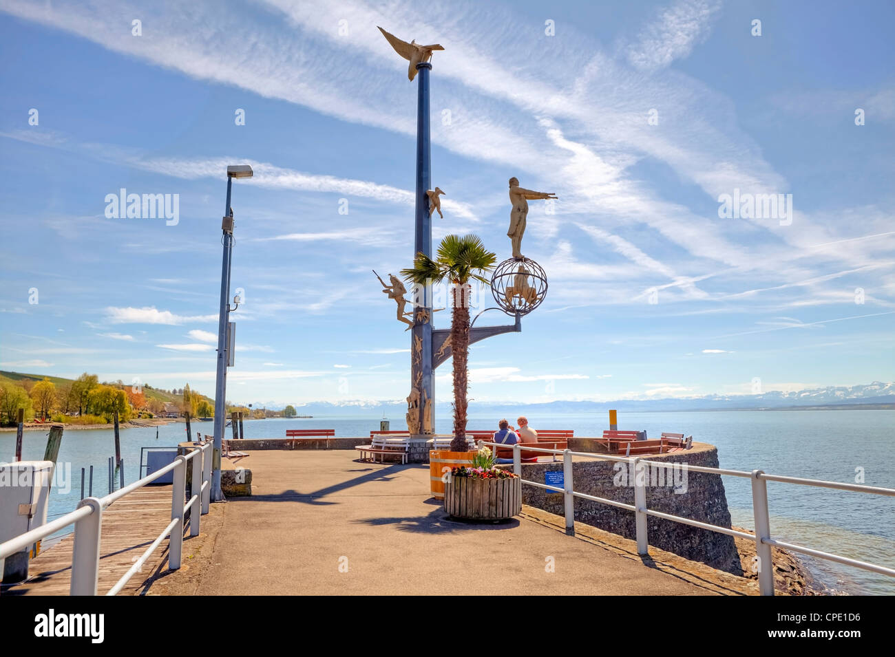 La scultura, porto, Meersburg, Lago di Costanza, Baden-Württemberg, Germania Foto Stock